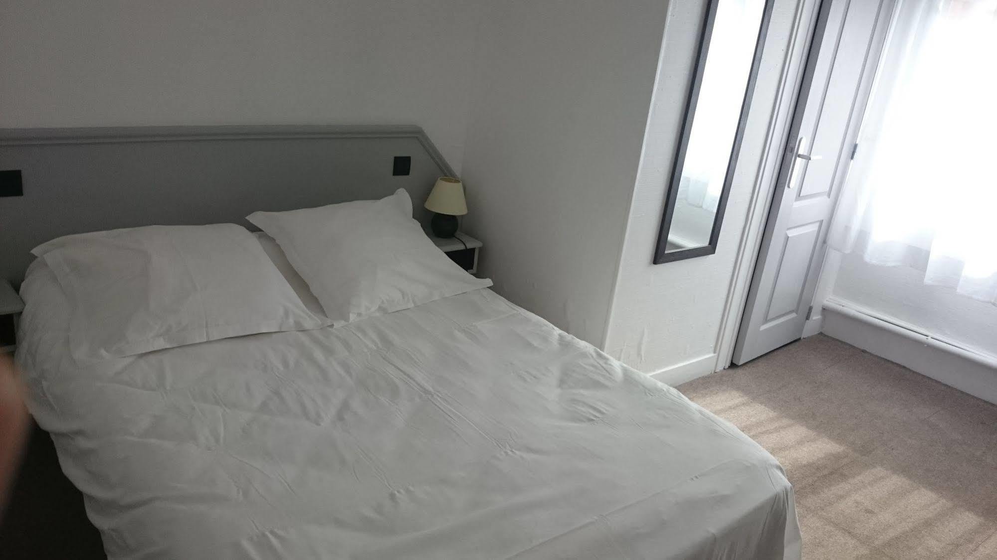 Hotel De Normandie Amiens Kültér fotó